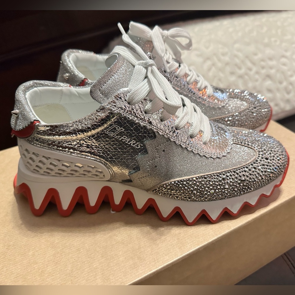 Sold out Christian Louboutin Loubishark Glittered  sneakers size 38 - Picture 14 of 16